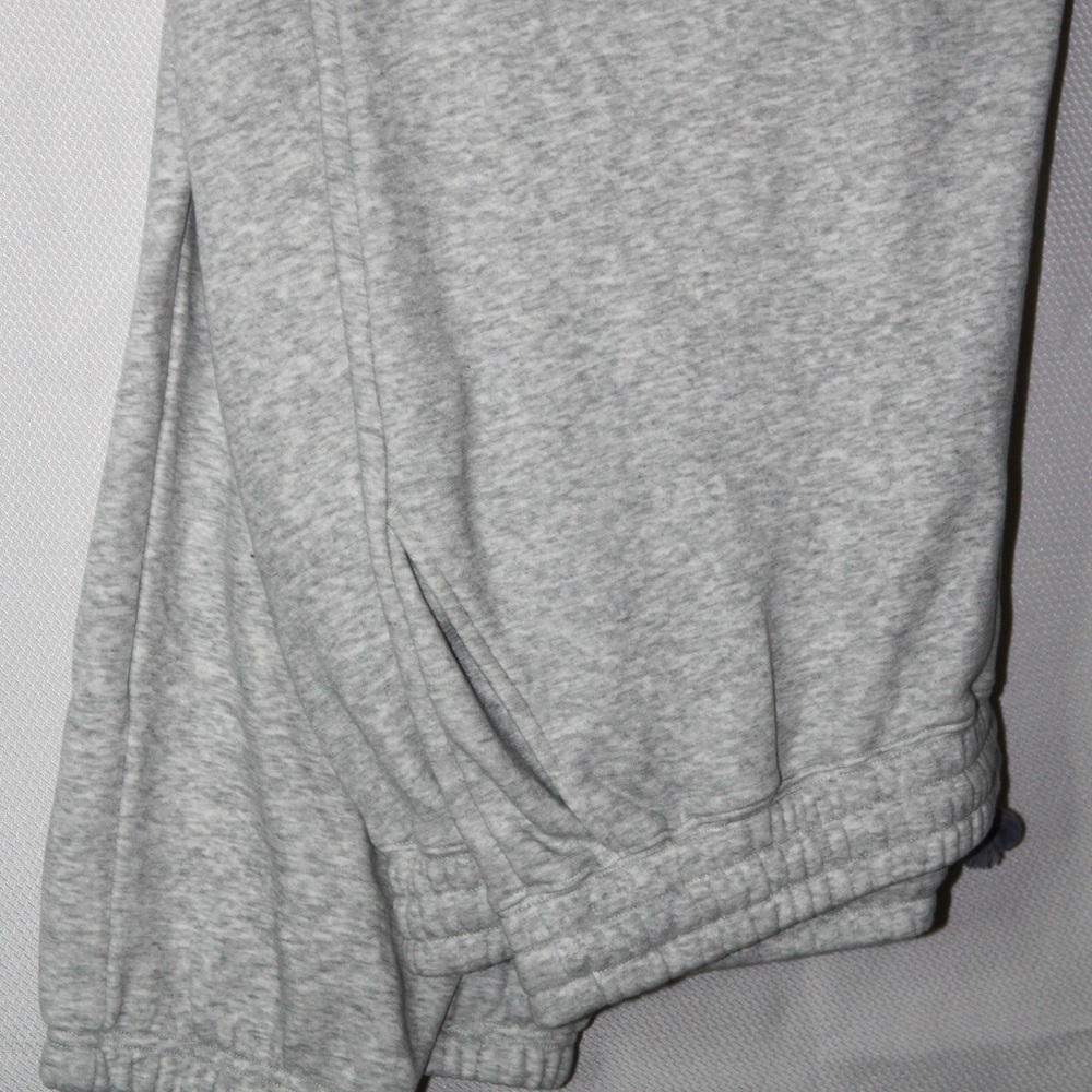 SUPER Comfortable Fabletics Sweats